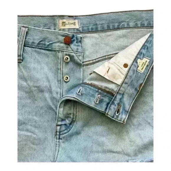 Madewell Distressed Relaxed Denim Shorts in Cedarcroft Wash Women’s 32 - Picture 7 of 10